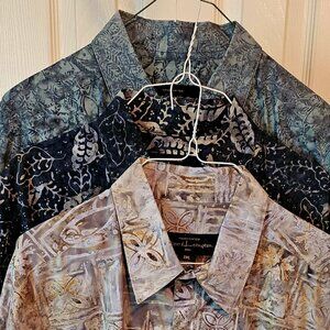 Group of three 3XL Pete Huntington short sleeve button down shirts